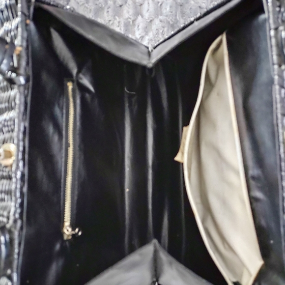 Vintage 1960's Black Wicker Handbag with Colorful Plaques By ADG Fashion Import - Picture 5 of 10